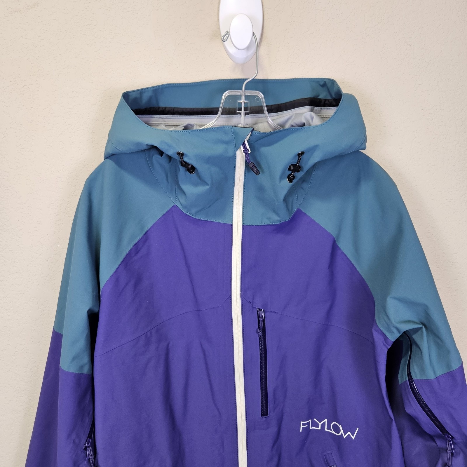Flylow Vixen 2.1 Jacket Womens M Waterproof Technical Ski Shell Lightweight Vent — image 4 of 8